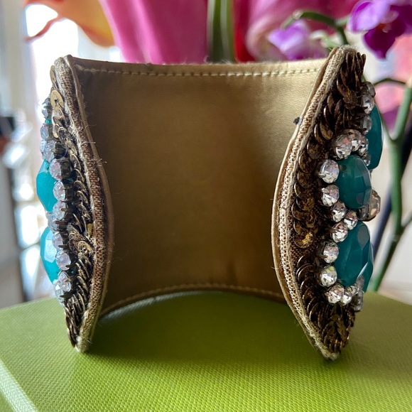 Turquoise cuff bracelet - Picture 5 of 7